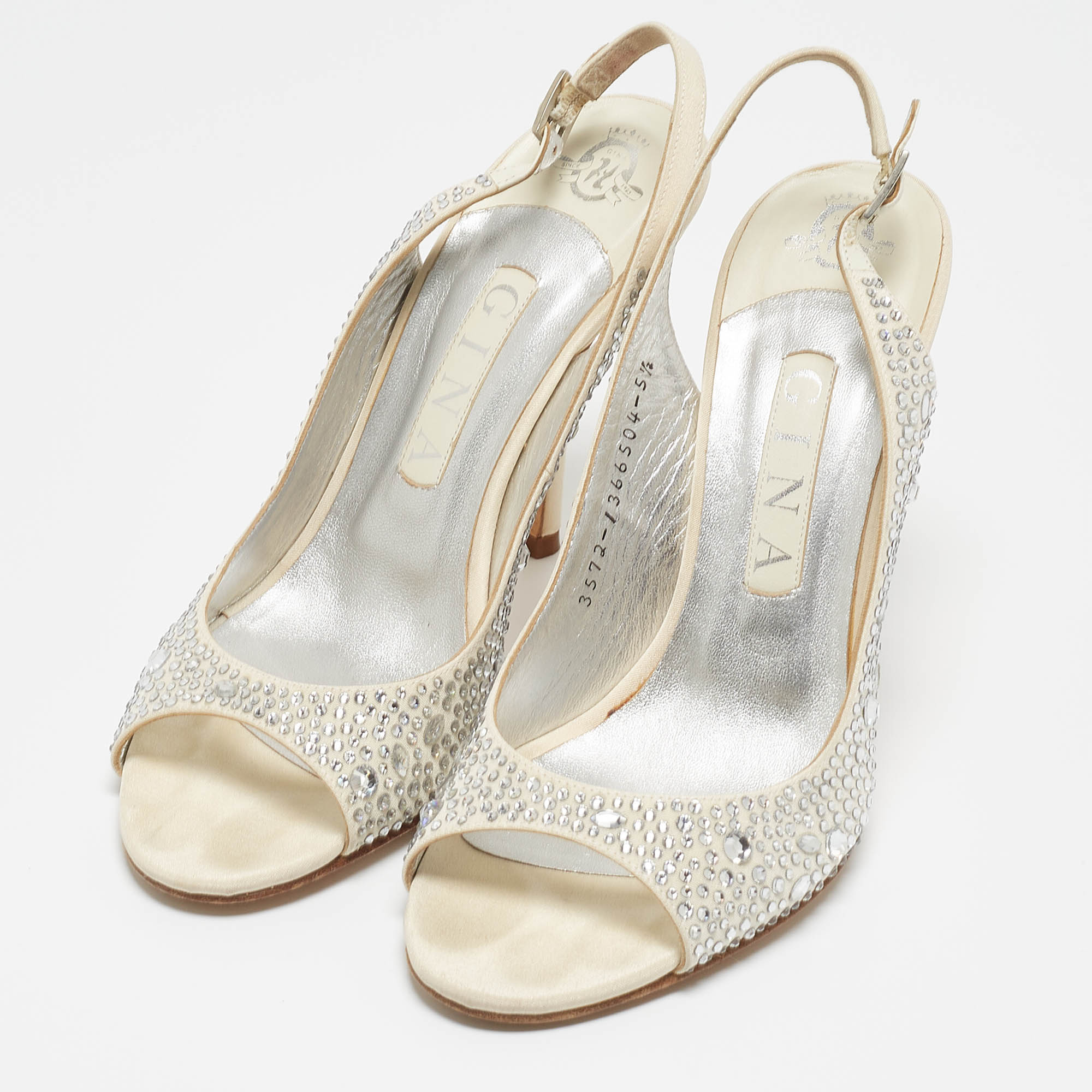 

Gina Grey Fabric Crystal Embellished Slingback Pumps Size
