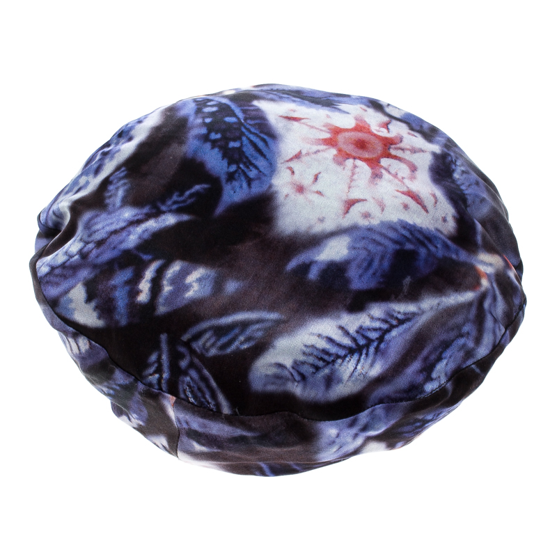 

Giorgio Armani Multicolor Abstract Leaf Print Silk Satin Beret