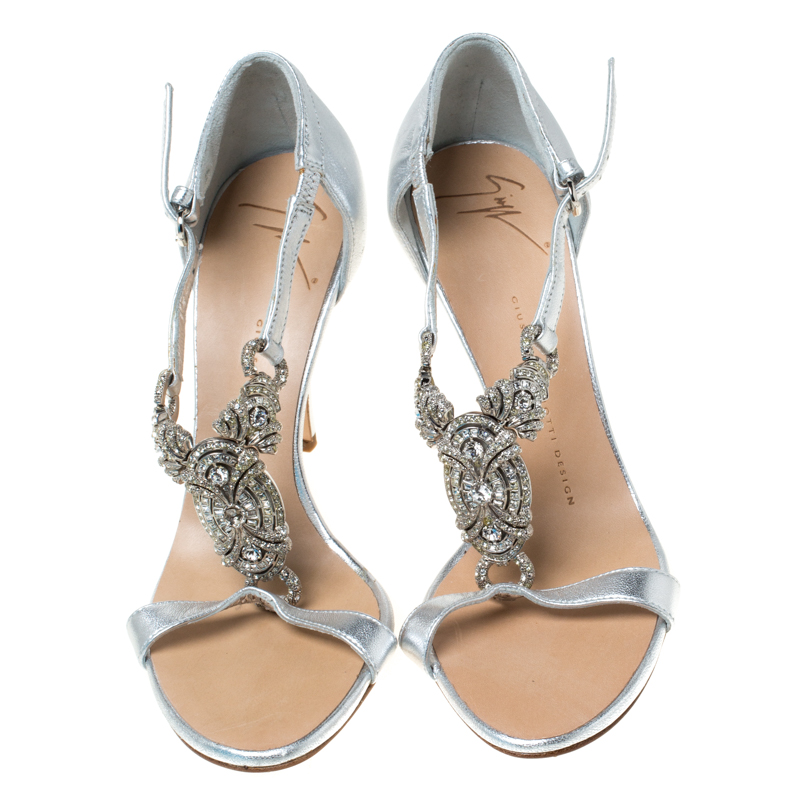 Pre-owned Giuseppe Zanotti Metallic Silver Leather Crystal Embellished Open Toe Sandals Size 37.5