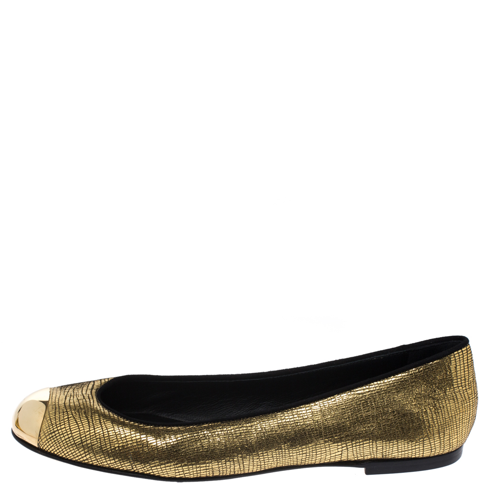 

Giuseppe Zanotti Gold Foil Leather Malika Cap Toe Ballet Flats Size