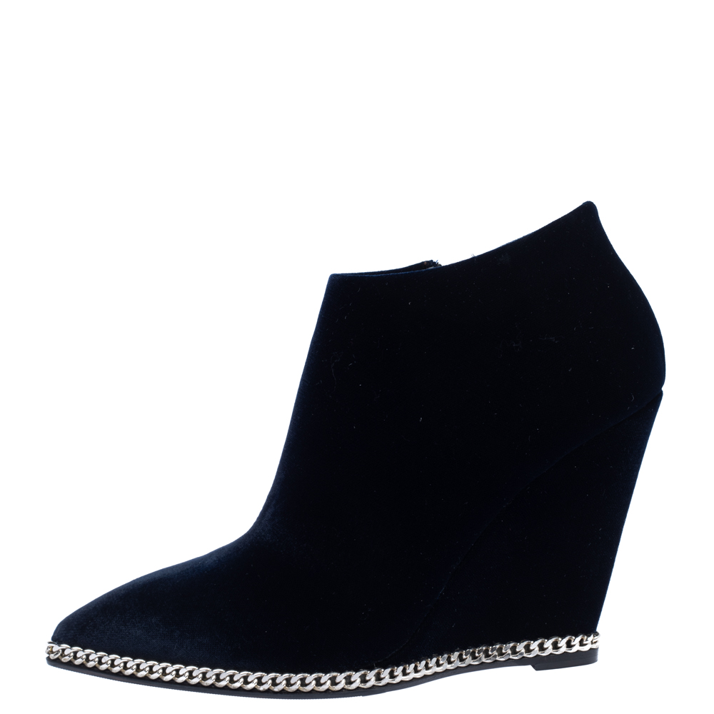 

Giuseppe Zanotti Navy Blue Velvet Chain Embellished Wedge Ankle Boots Size