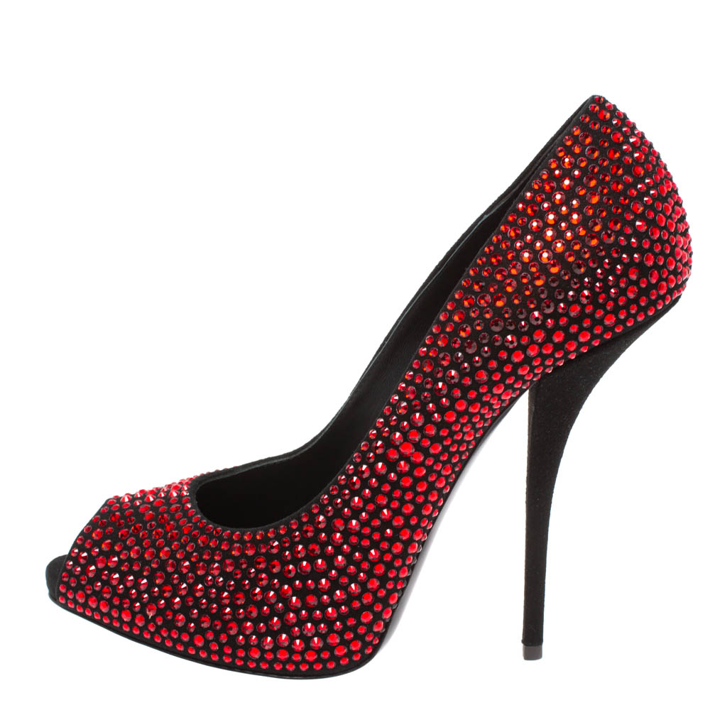 

Giuseppe Zanotti Red/Black Suede Nika Crystal Embellished Peep Toe Pumps Size