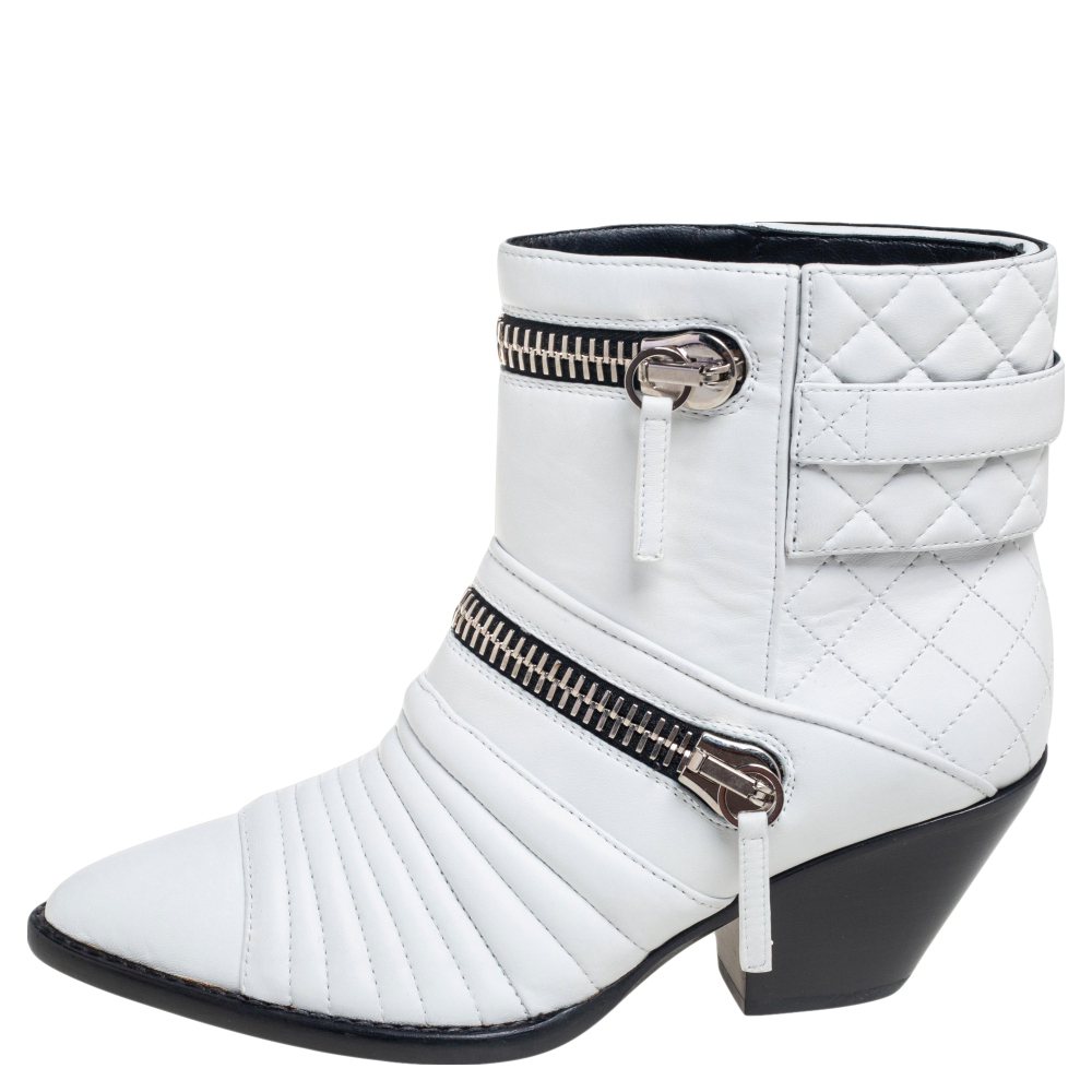 

Giuseppe Zanotti White Quilted Leather Ankle Boots Size