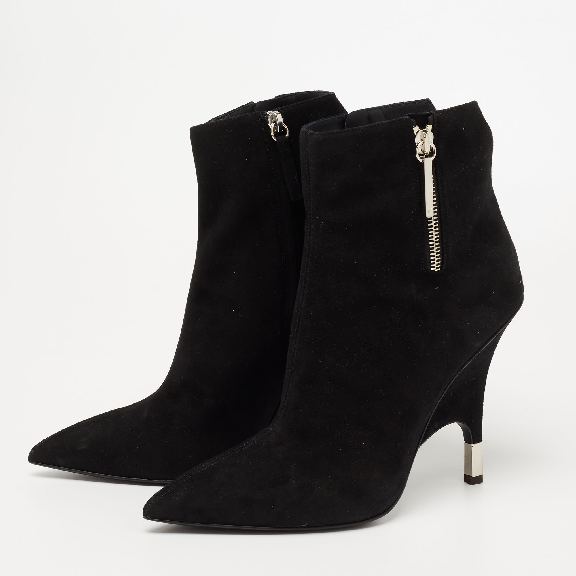 

Giuseppe Zanotti Black Suede Ankle Boots Size