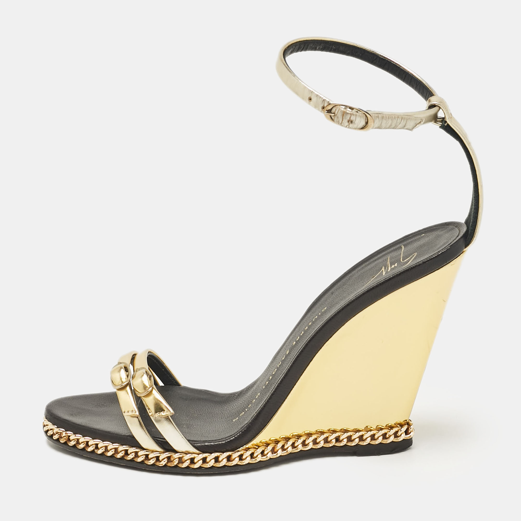 

Giuseppe Zanotti Gold Leather Ankle Strap Sandals Size