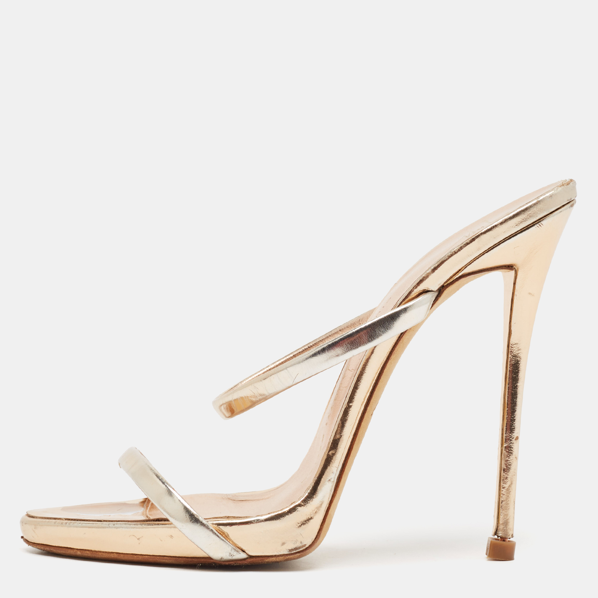 

Giuseppe Zanotti Rose Gold Leather Darsey Sandals Size