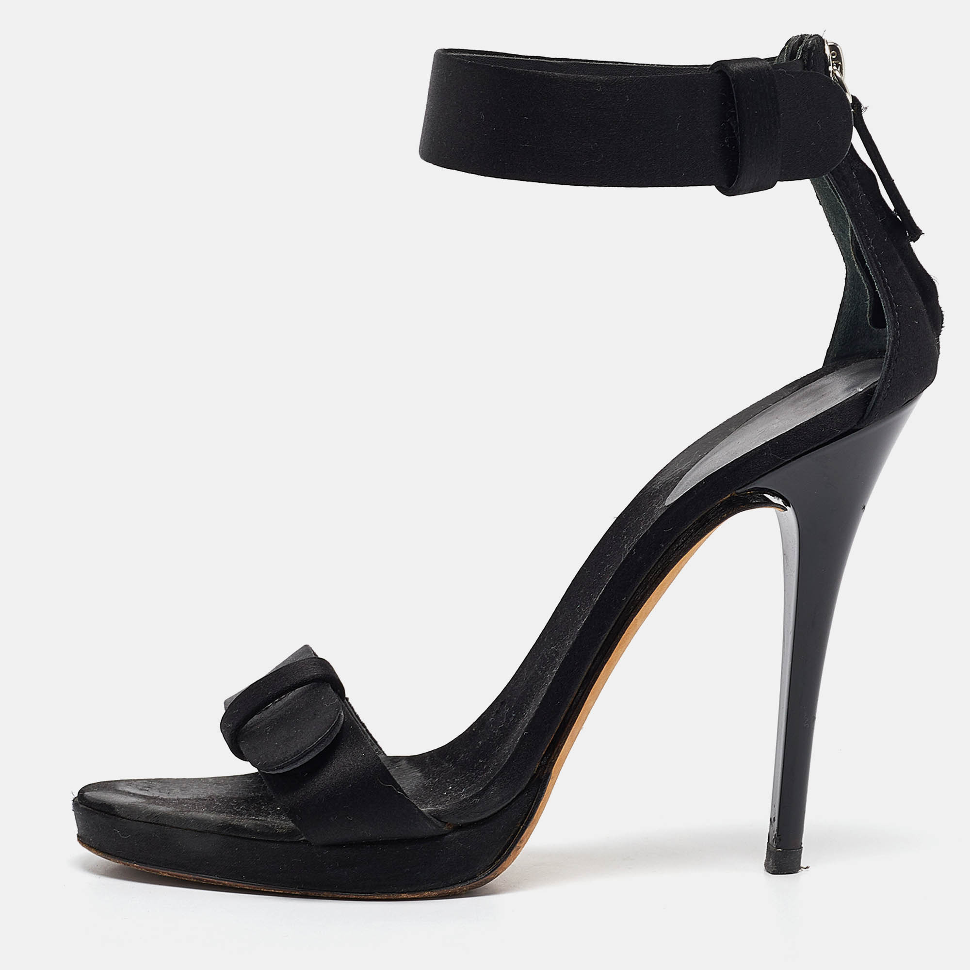 

Giuseppe Zanotti Black Satin Ankle Strap Sandals Size