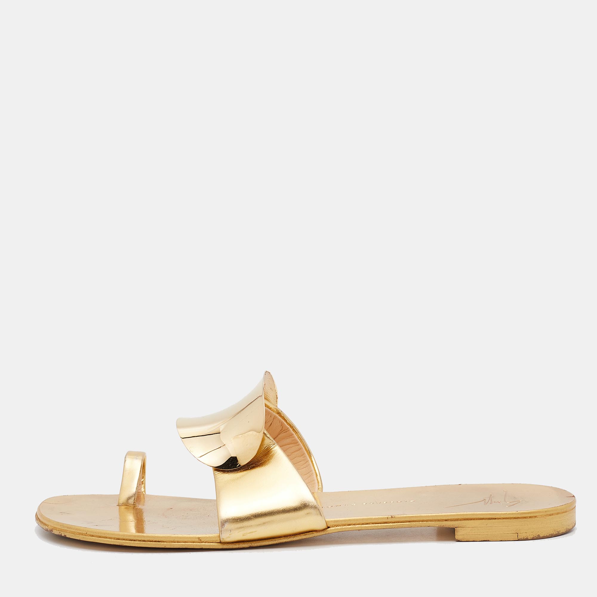 

Giuseppe Zanotti Gold Leather Toe Ring Flat Slides Size