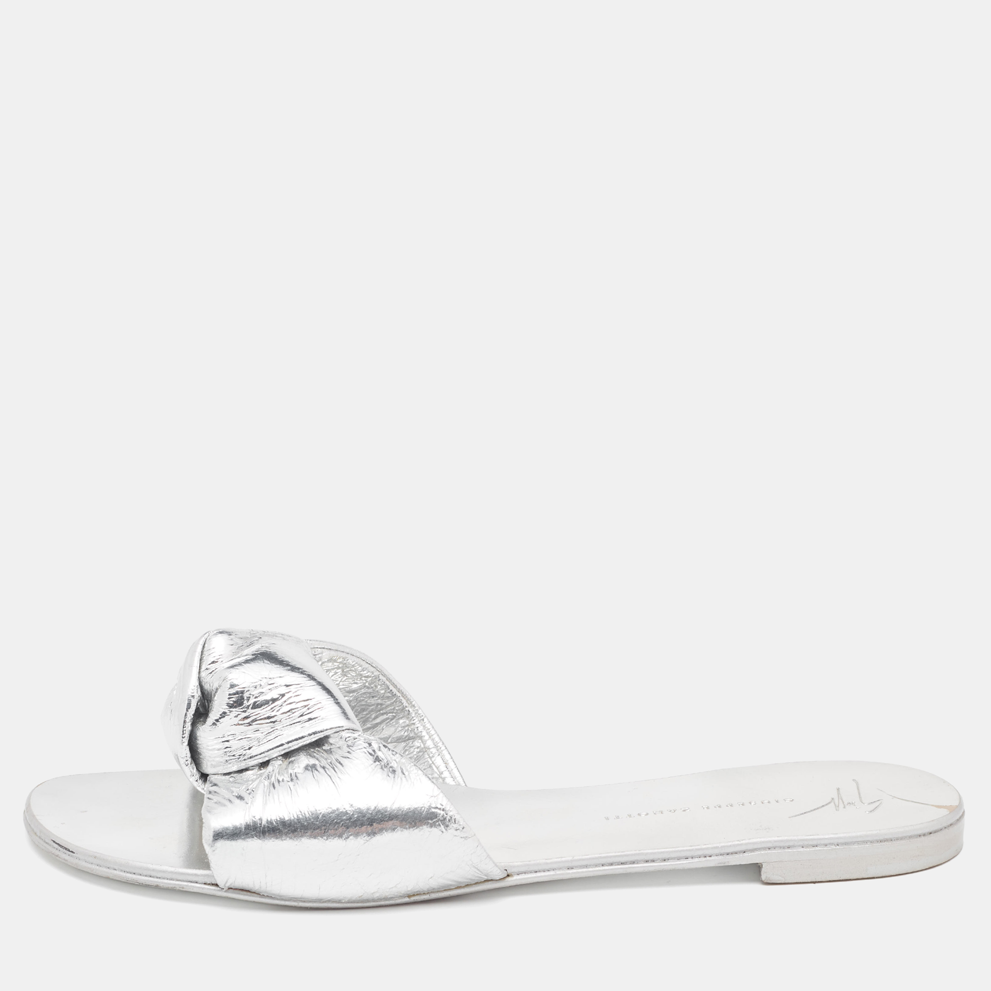 

Giuseppe Zanotti Silver Leather Flat Slides Size