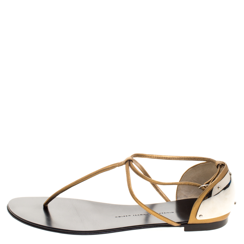 

Giuseppe Zanotti Bronze Metallic Leather T-Strap Flat Sandals Size