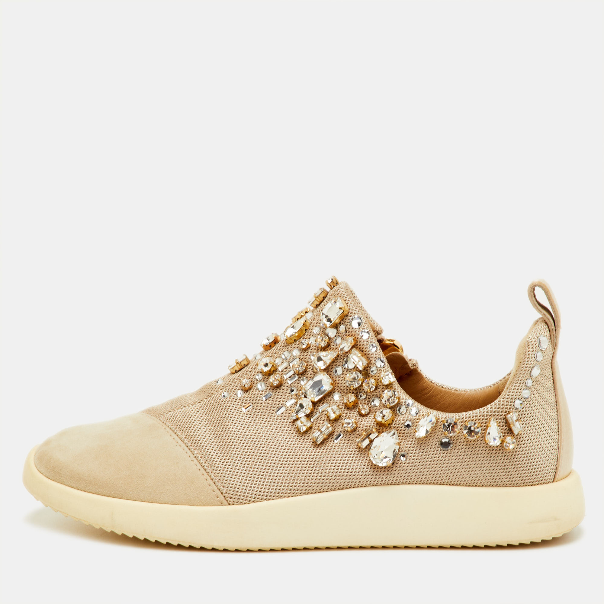 Click to view more detailed imagery on our partner's website Pre-owned Giuseppe Zanotti May London Size 38 Beige Mesh And Suede Crystal Embellished Sneakers In Sand