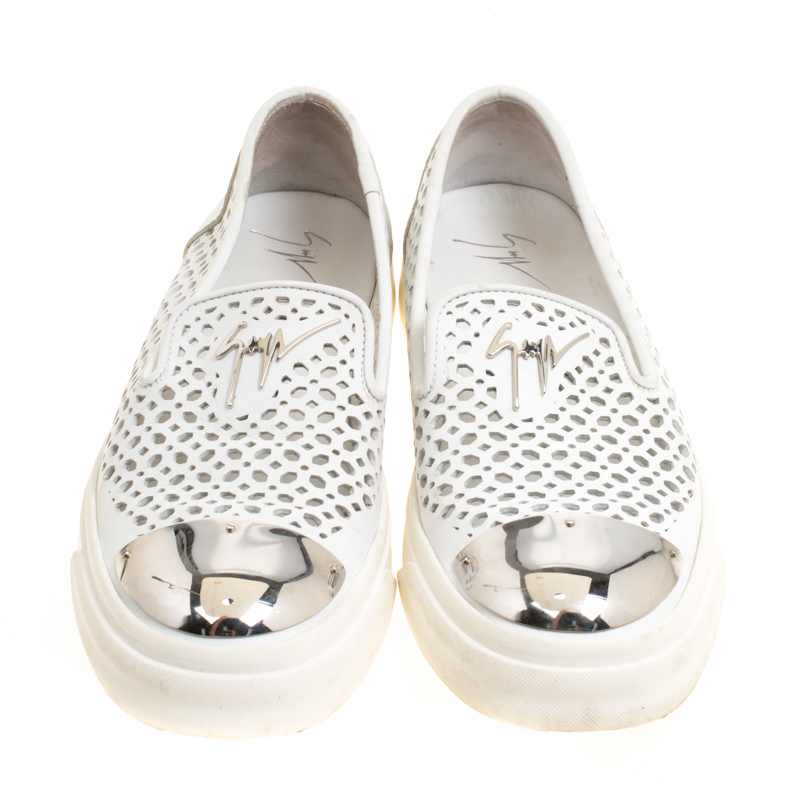 Pre-owned Giuseppe Zanotti White Perforated Leather Metal Cap Toe Skate Sneakers Size 40