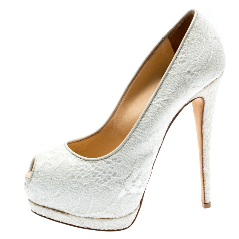 

Giuseppe Zanotti White Lace And Glitter Peep Toe Platform Pumps Size