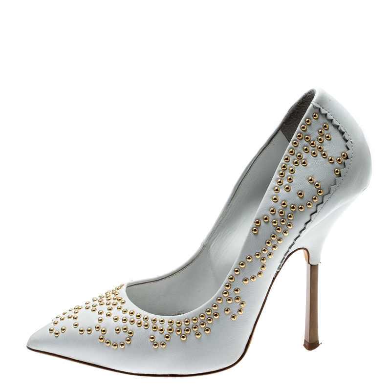 

Giuseppe Zanotti White Stud Embellished Leather Pointed Toe Pumps Size