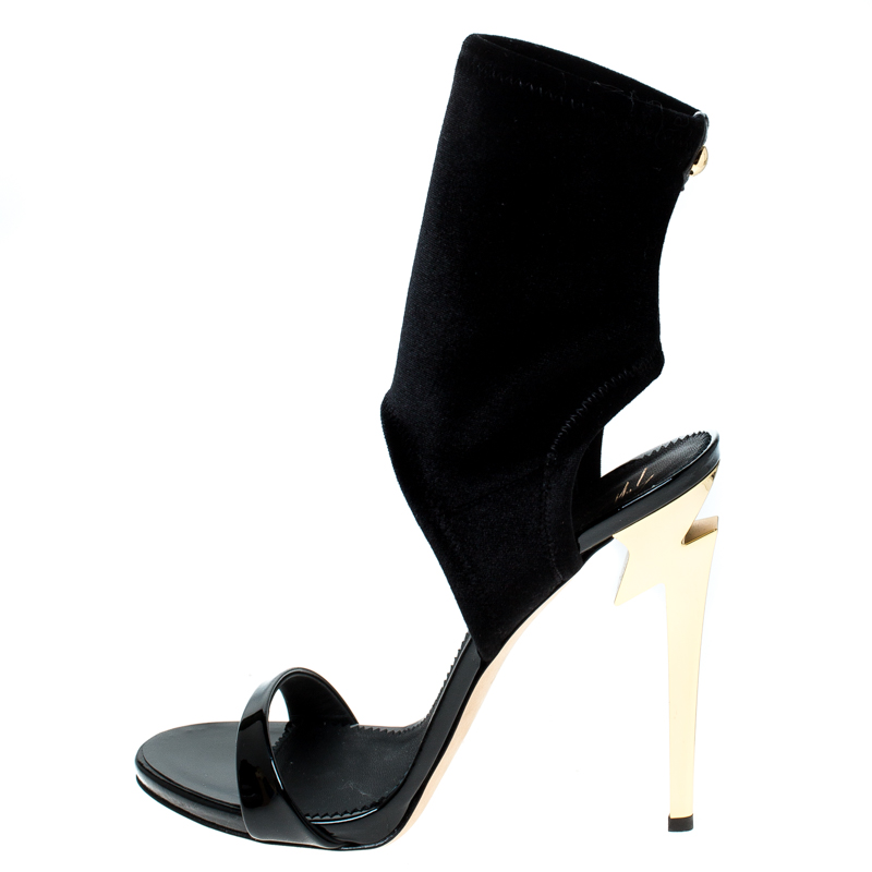 

Giuseppe Zanotti Black Velvet High Heels Sandals Size