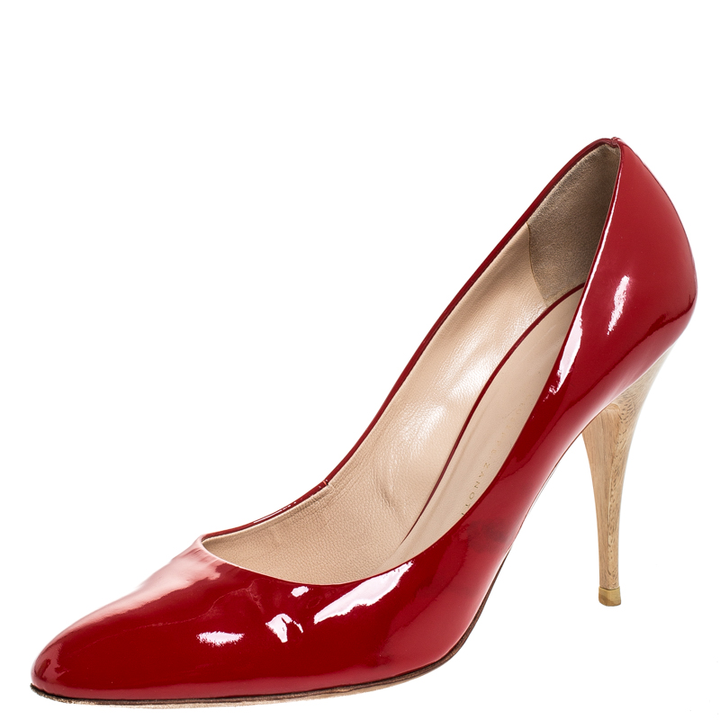 

Guiseppe Zannotti Red Patent Leather Pumps Size