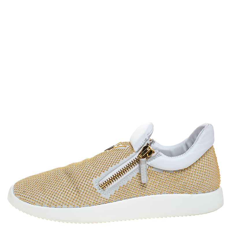 

Giuseppe Zanotti White/Gold Studded Leather May London Slip On Sneakers Size