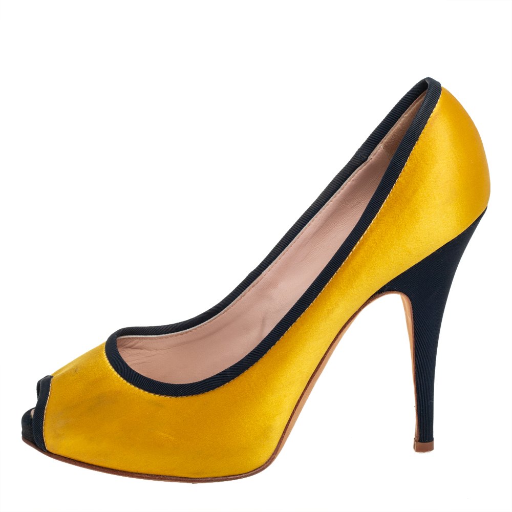 

Giuseppe Zanotti Yellow Black Satin Peep Toe Pumps Size