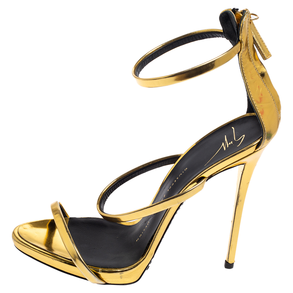 

Giuseppe Zanotti Gold Foil Leather Harmony Sandals Size