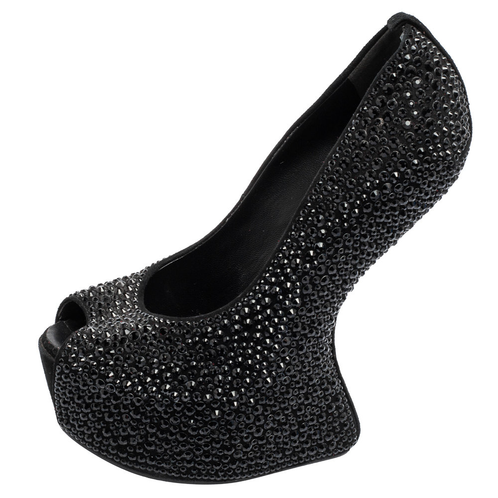 

Giuseppe Zanotti Black Crystal Embellished Suede Heelless Peep Toe Platform Pumps Size