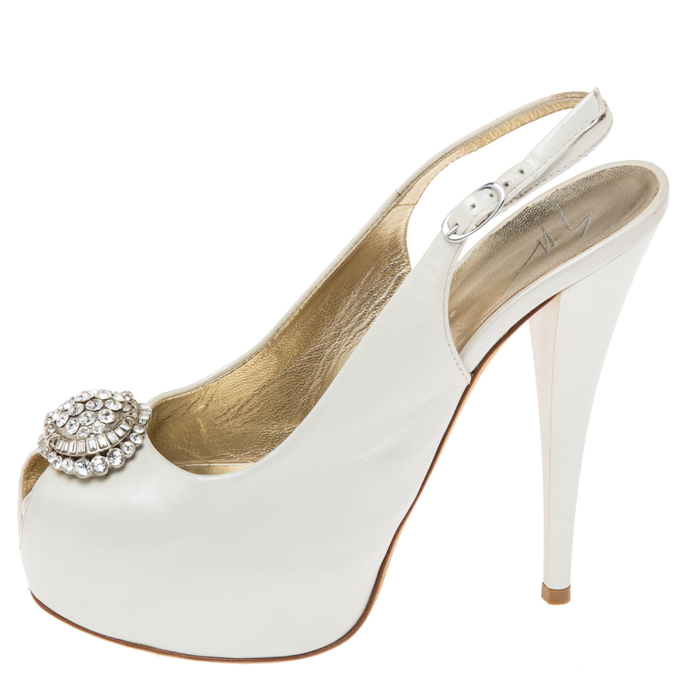 

Guiseppe Zannotti Cream Leather Peep Toe Slingback Platform Sandals Size