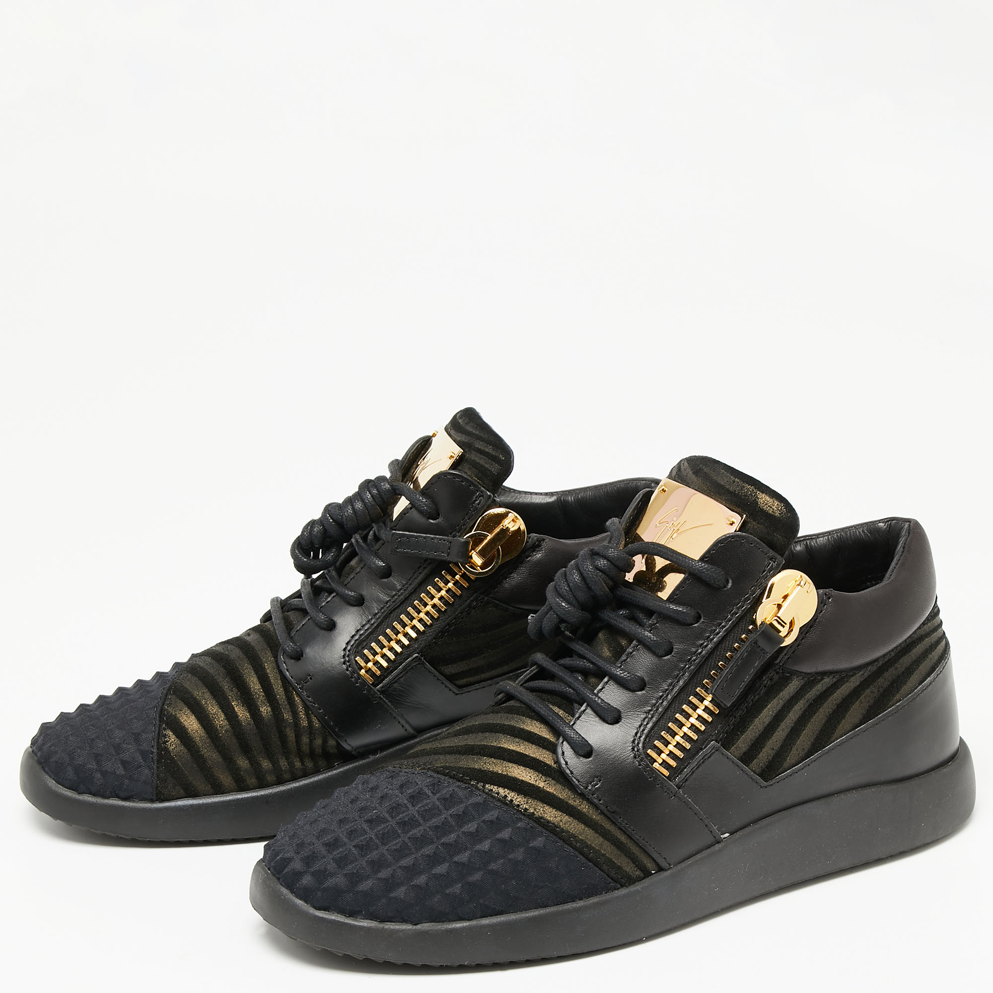

Giuseppe Zanotti Black Suede And Leather Low Top Sneakers Size