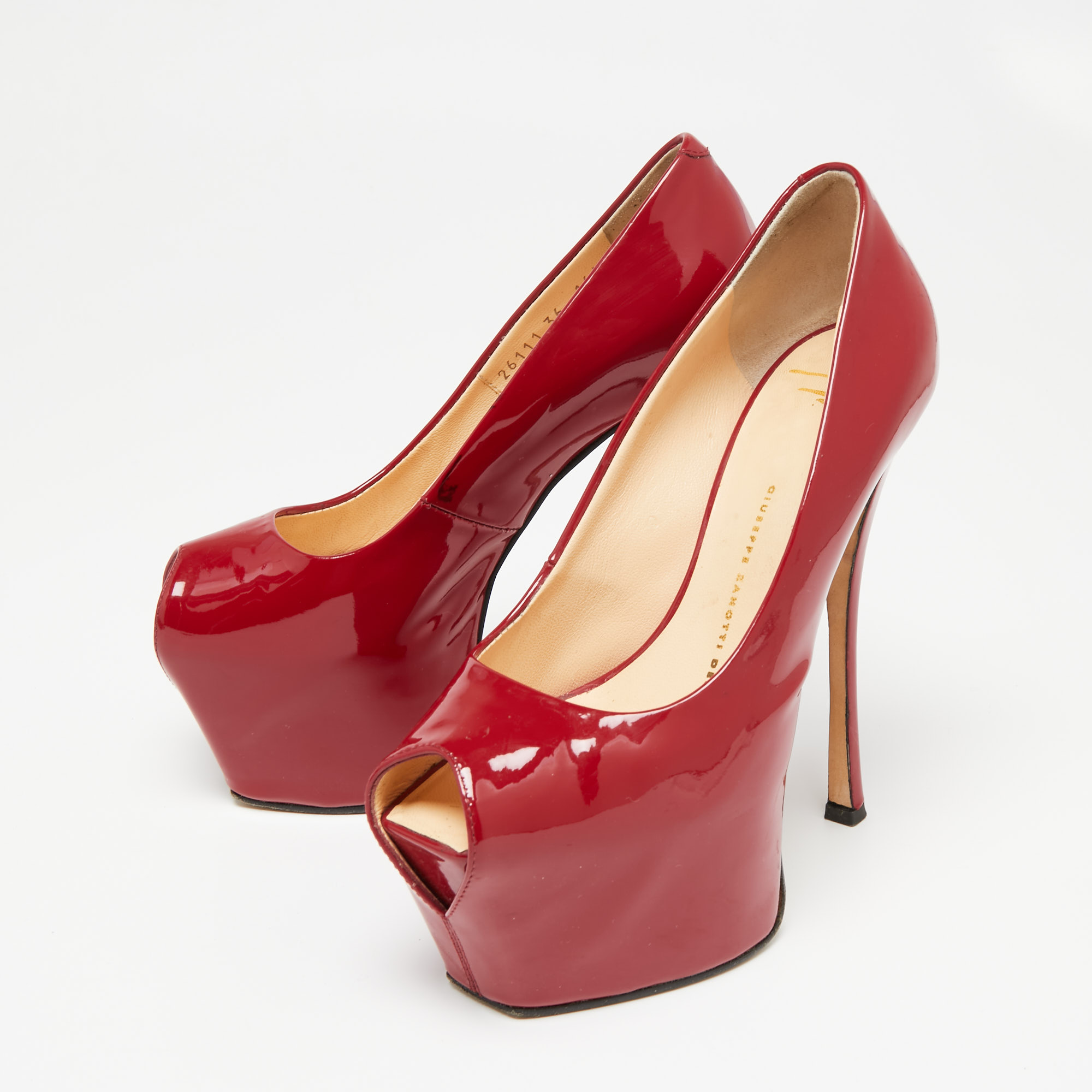 

Giuseppe Zanotti Red Patent Leather Liza Peep-Toe Platform Pumps Size