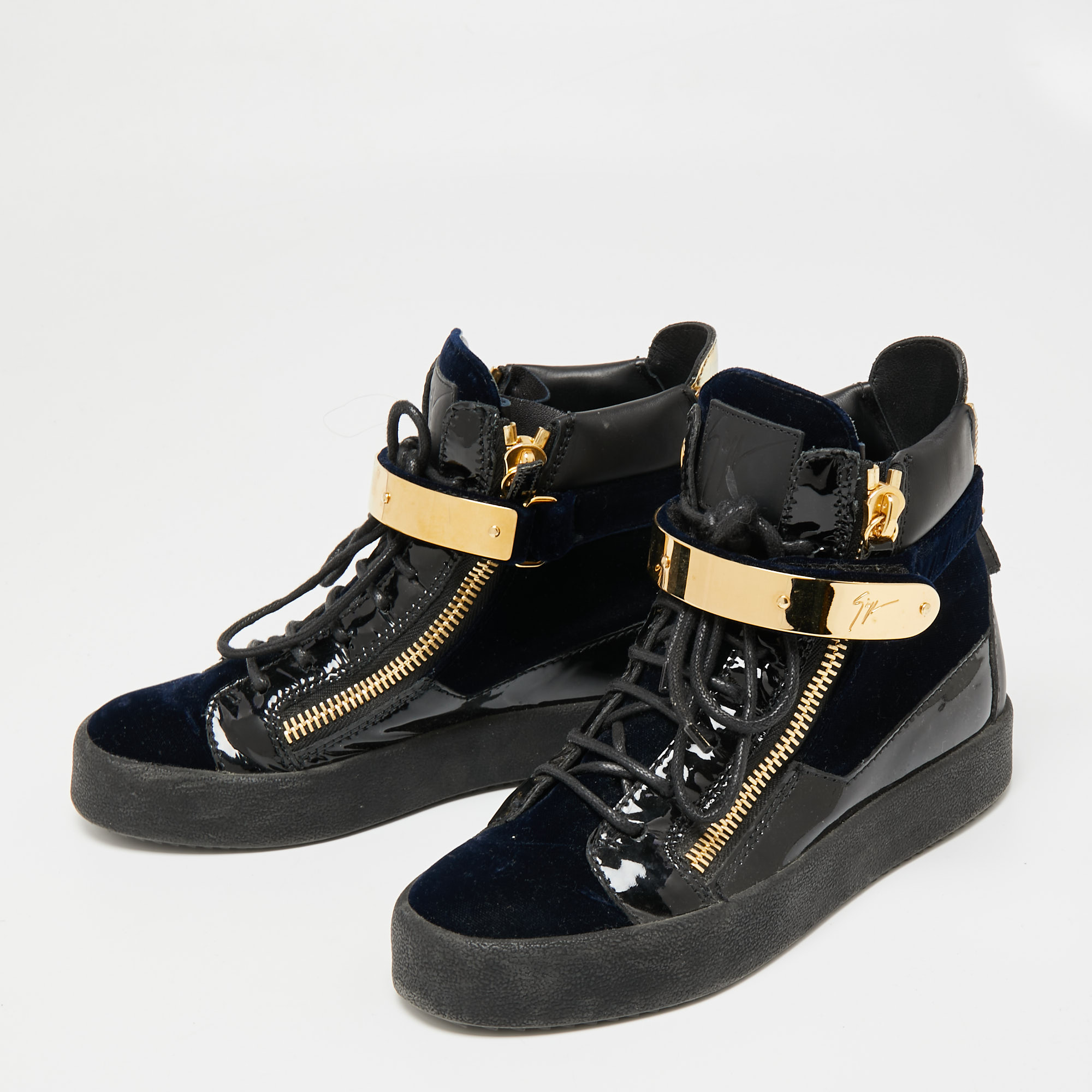 

Giuseppe Zanotti Black Velvet and Patent Leather Coby High-Top Sneakers Size