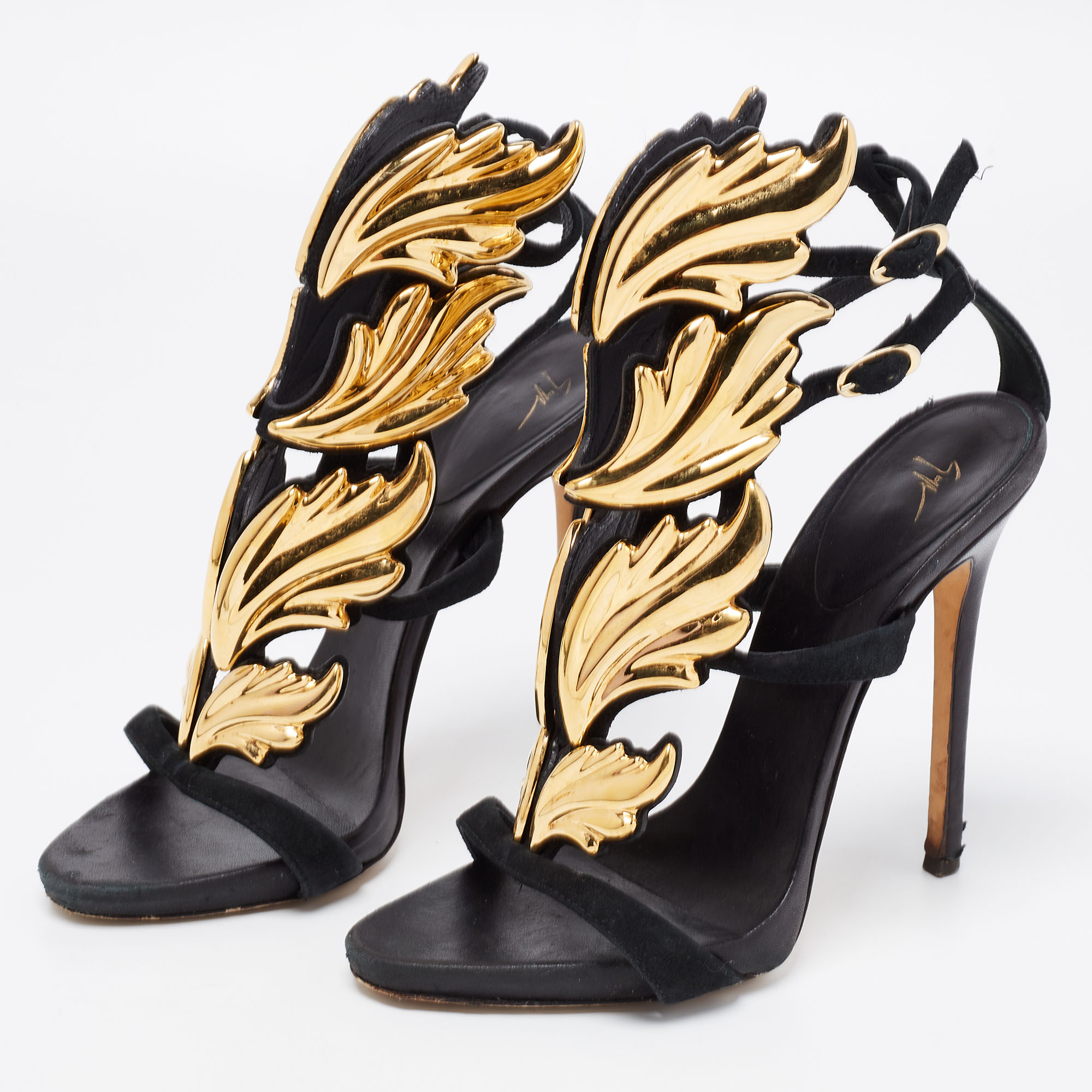 

Giuseppe Zanotti Black Suede Coline Wings Sandals Size