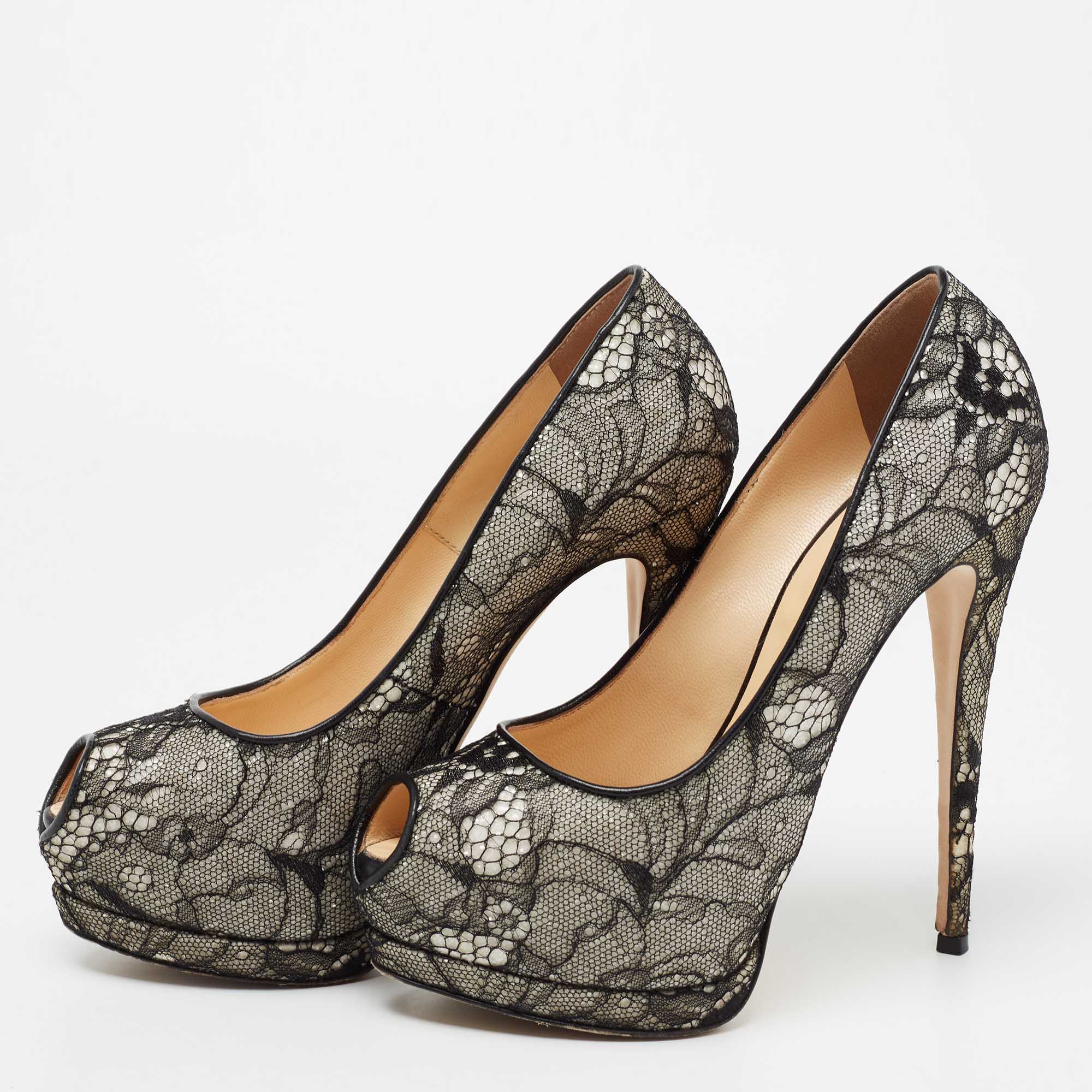 

Giuseppe Zanotti Black/White Lace and Glitter Peep-Toe Platform Pumps Size