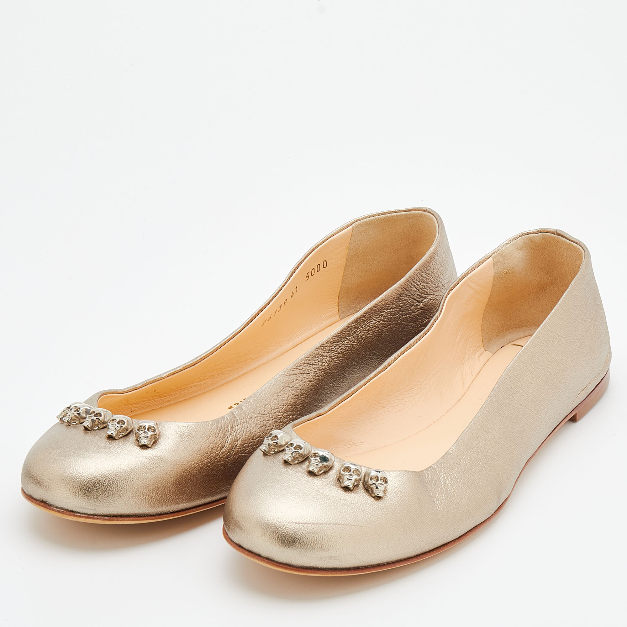 

Giuseppe Zanotti Gold Leather Embellished Flats Size