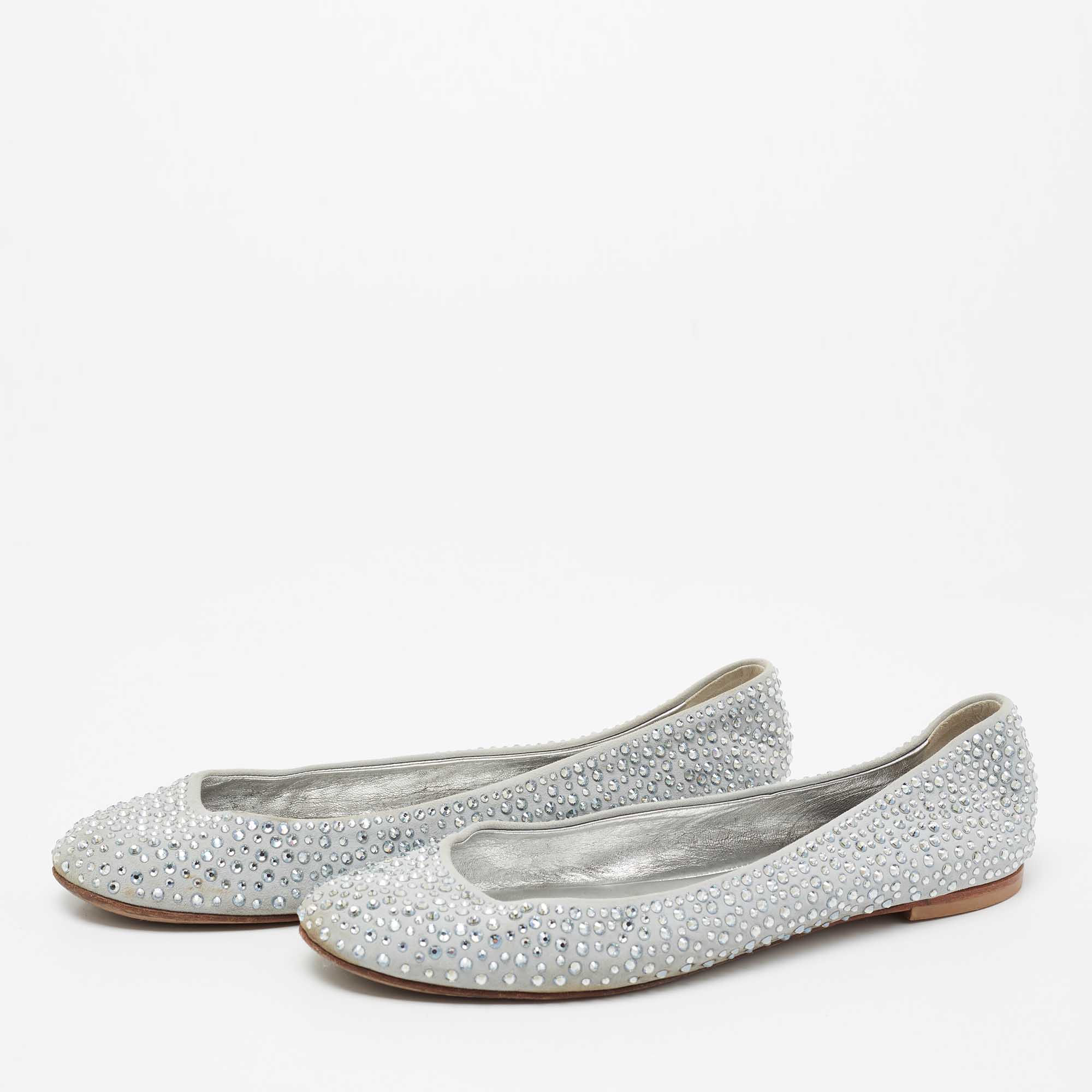 

Giuseppe Zanotti Grey Suede Crystal Embellished Ballet Flats Size