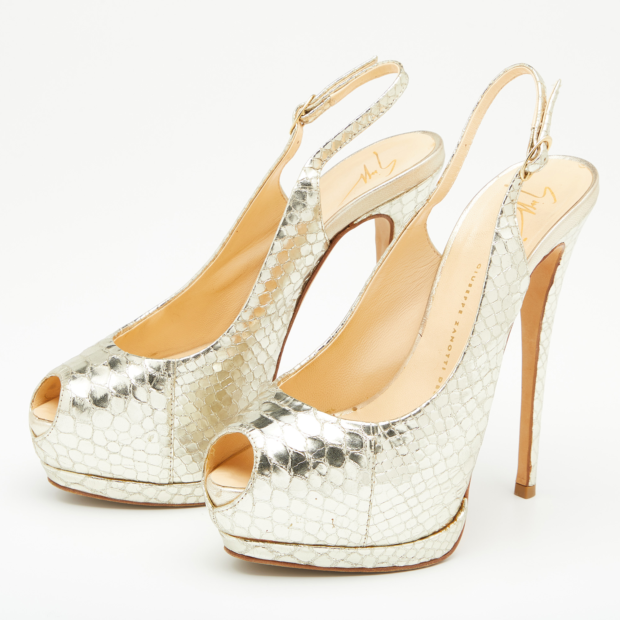 

Giuseppe Zanotti Gold Python Embossed Leather Peep Toe Platform Slingback Pumps Size