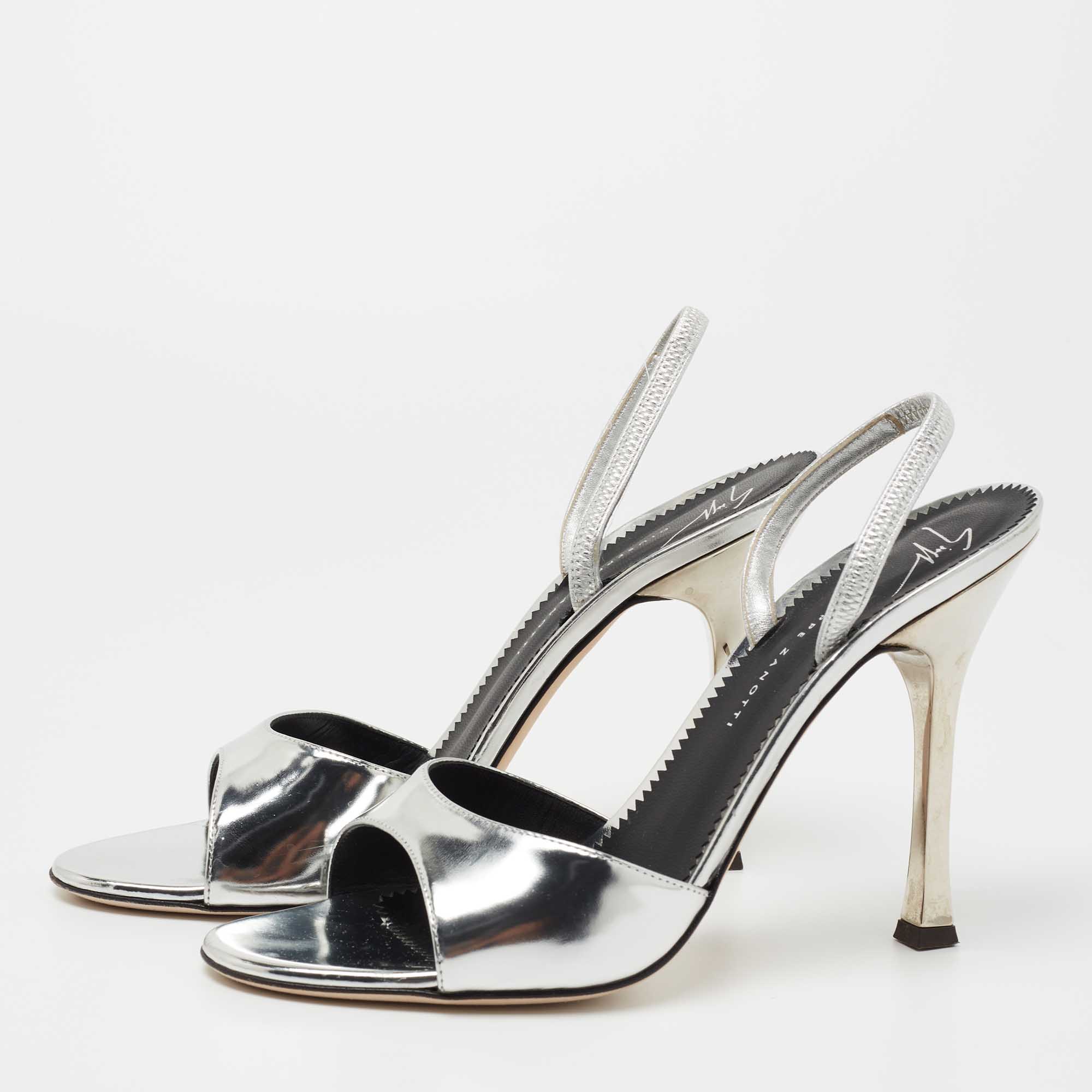 

Giuseppe Zanotti Silver Patent Leather Lilibeth Slingback Sandals Size
