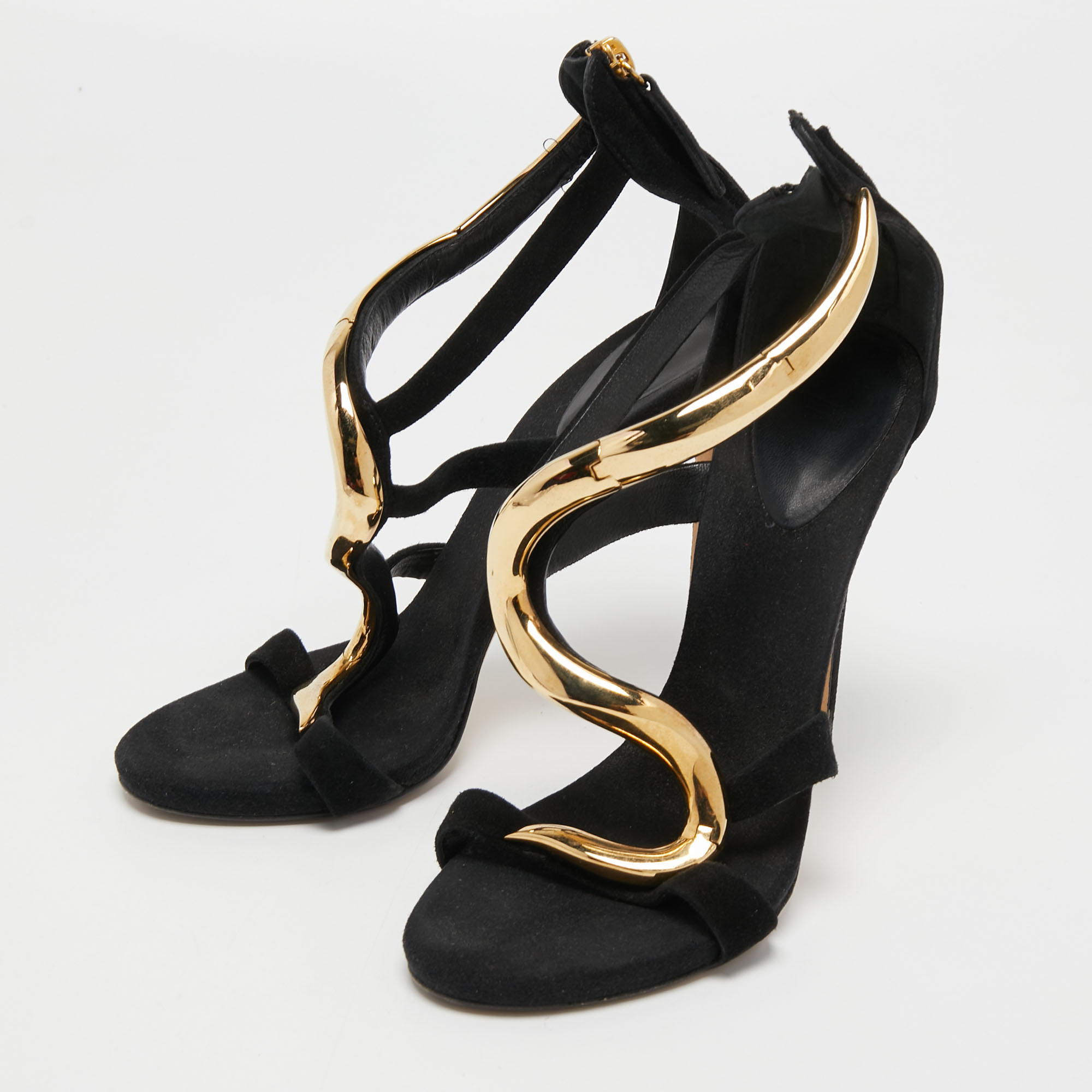 

Giuseppe Zanotti Black Leather Venere Sandals Size