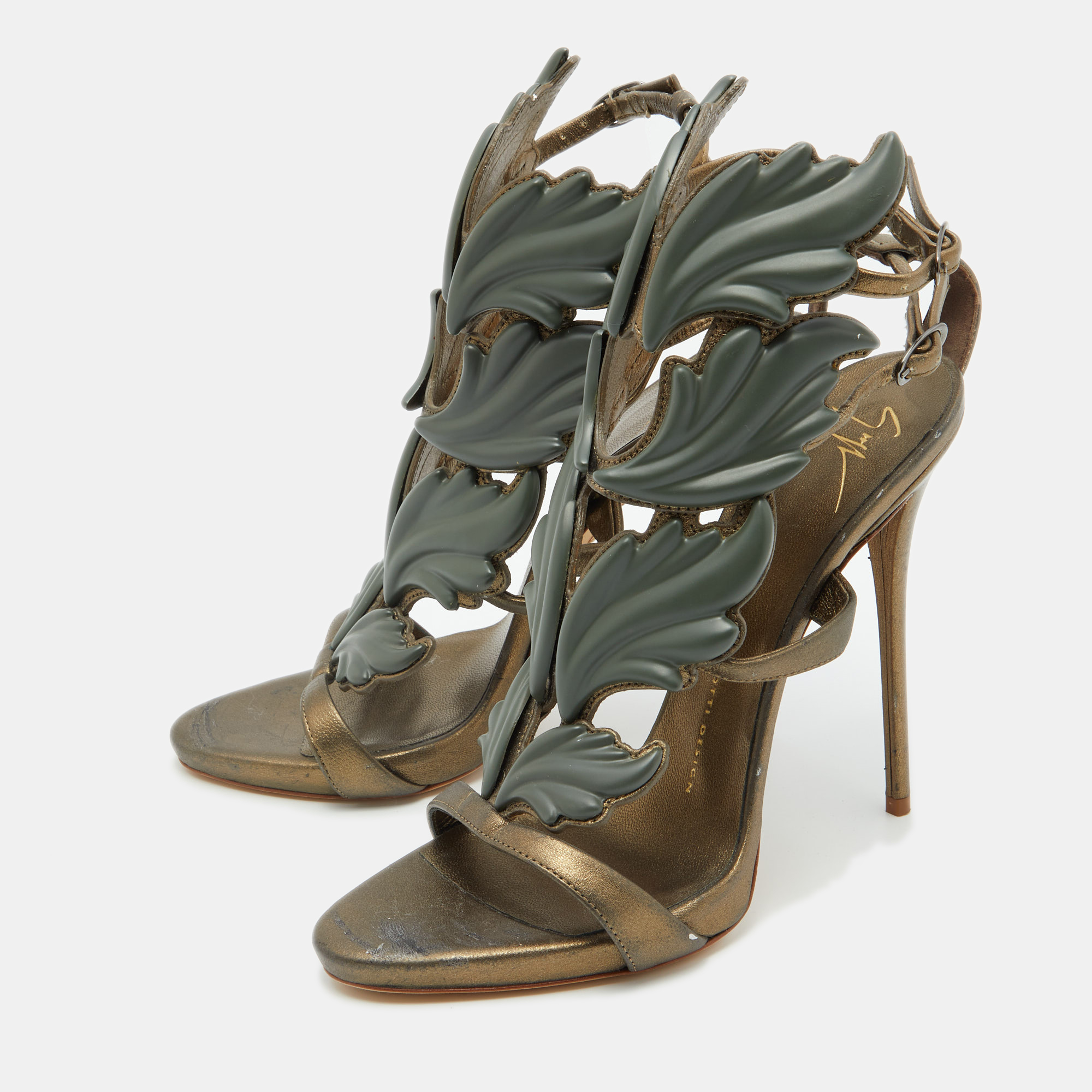 

Giuseppe Zanotti Olive Green Leather Cruel Summer Ankle Strap Sandals Size