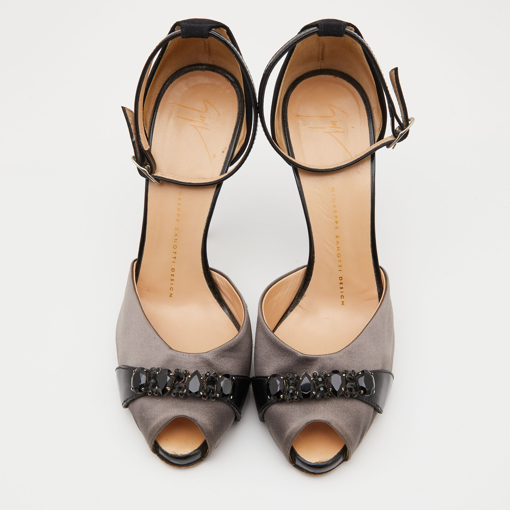 Giuseppe Zanotti Grey/Black Satin and Patent Leather Crystal Embellished Ankle Strap Sandals Size 37.5 