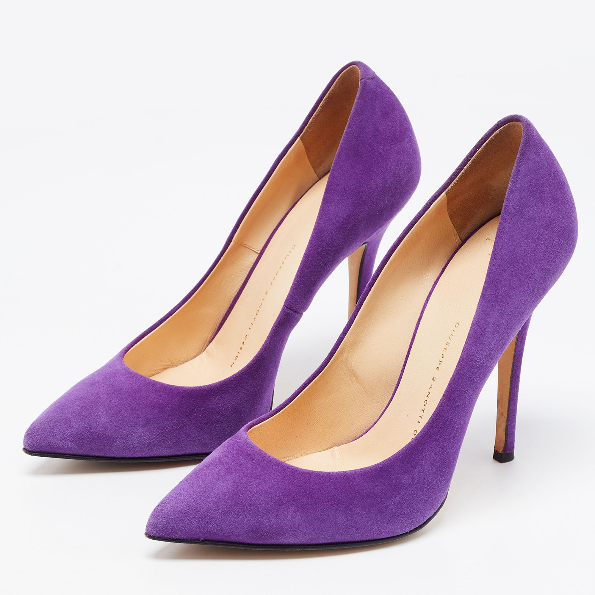 

Giuseppe Zanotti Purple Suede Pointed Toe Pumps Size
