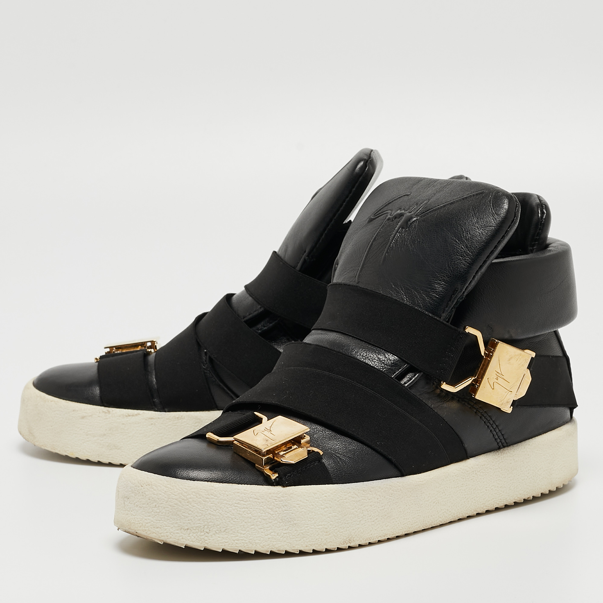 

Giuseppe Zanotti Black Leather Double Buckle High Top Sneakers Size