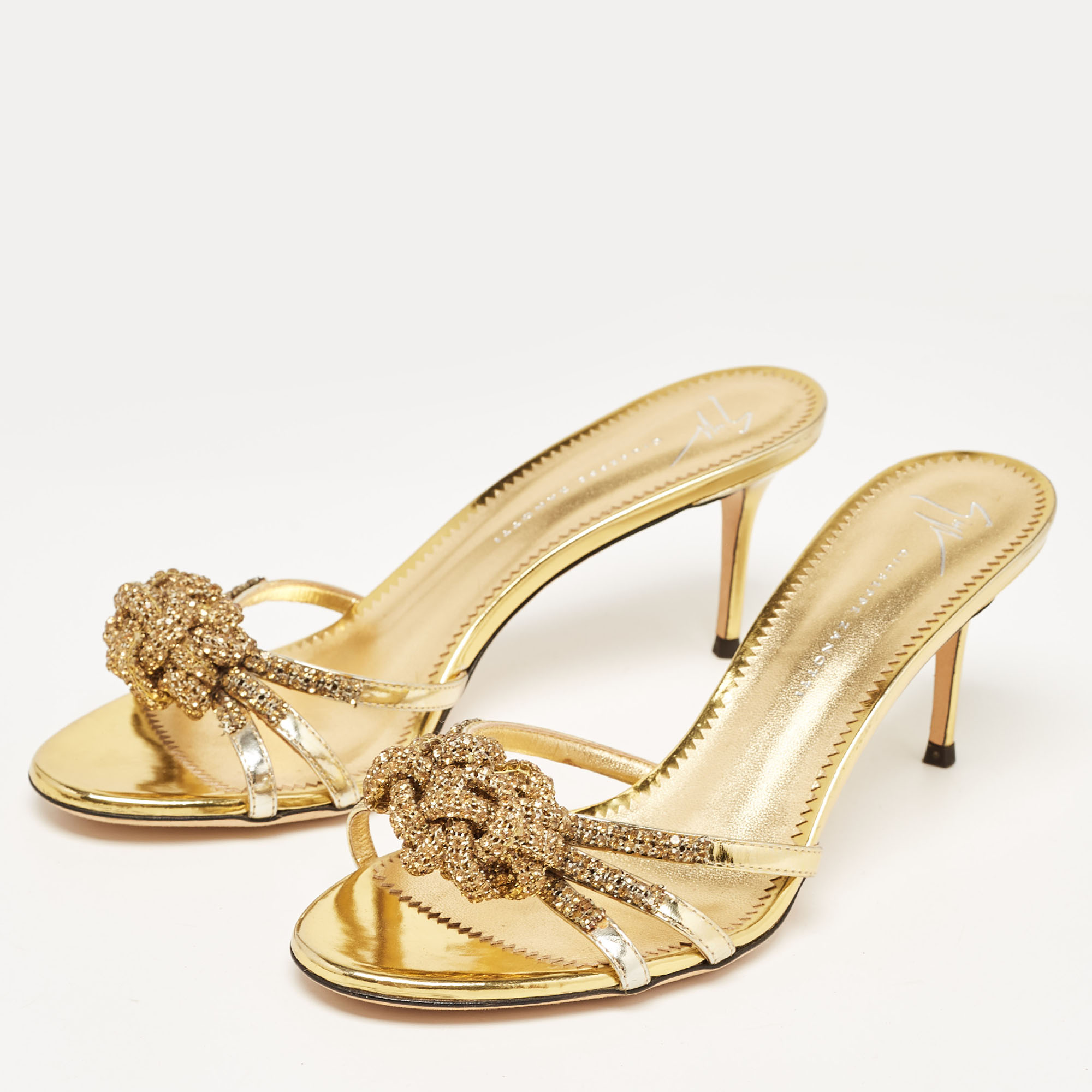 

Giuseppe Zanotti Gold Patent Leather Knot Crystals Slip On Sandals Size