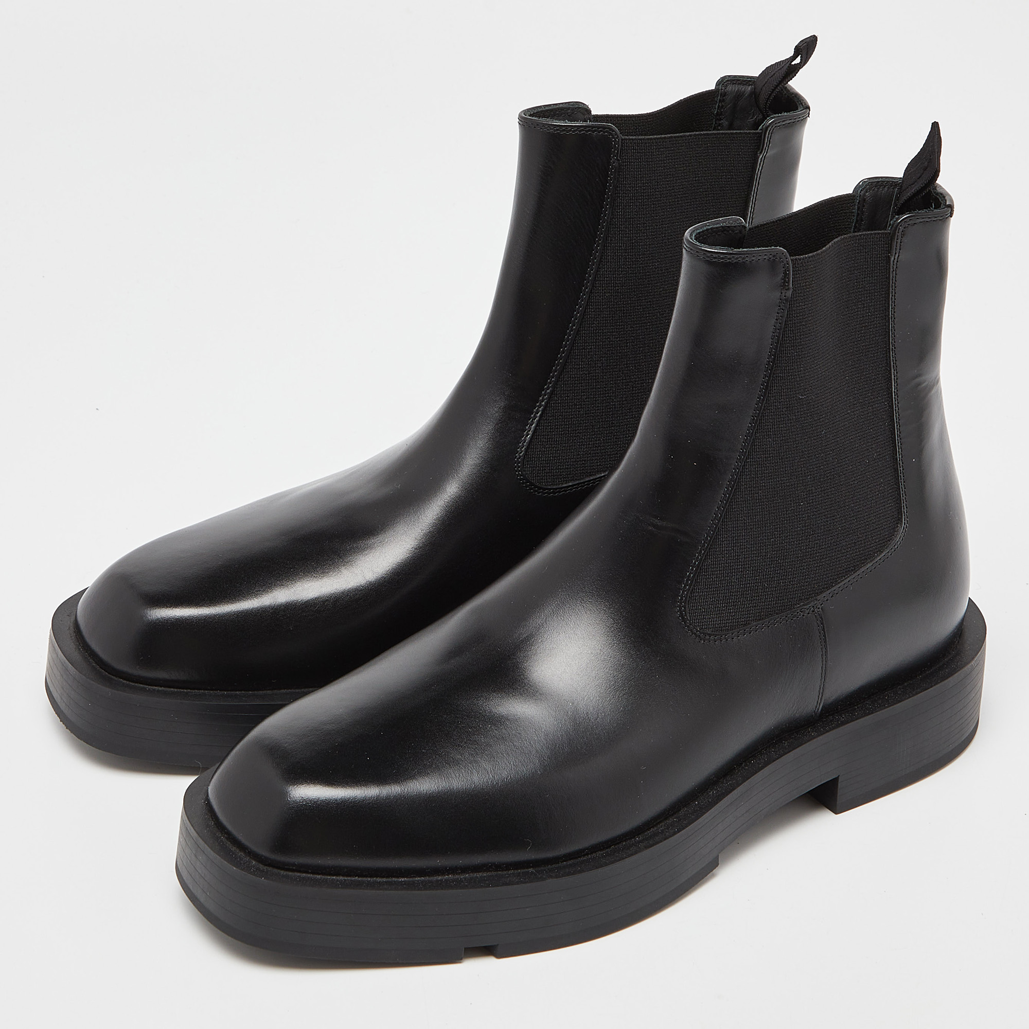 

Givenchy Black Leather Ankle Length Boots Size