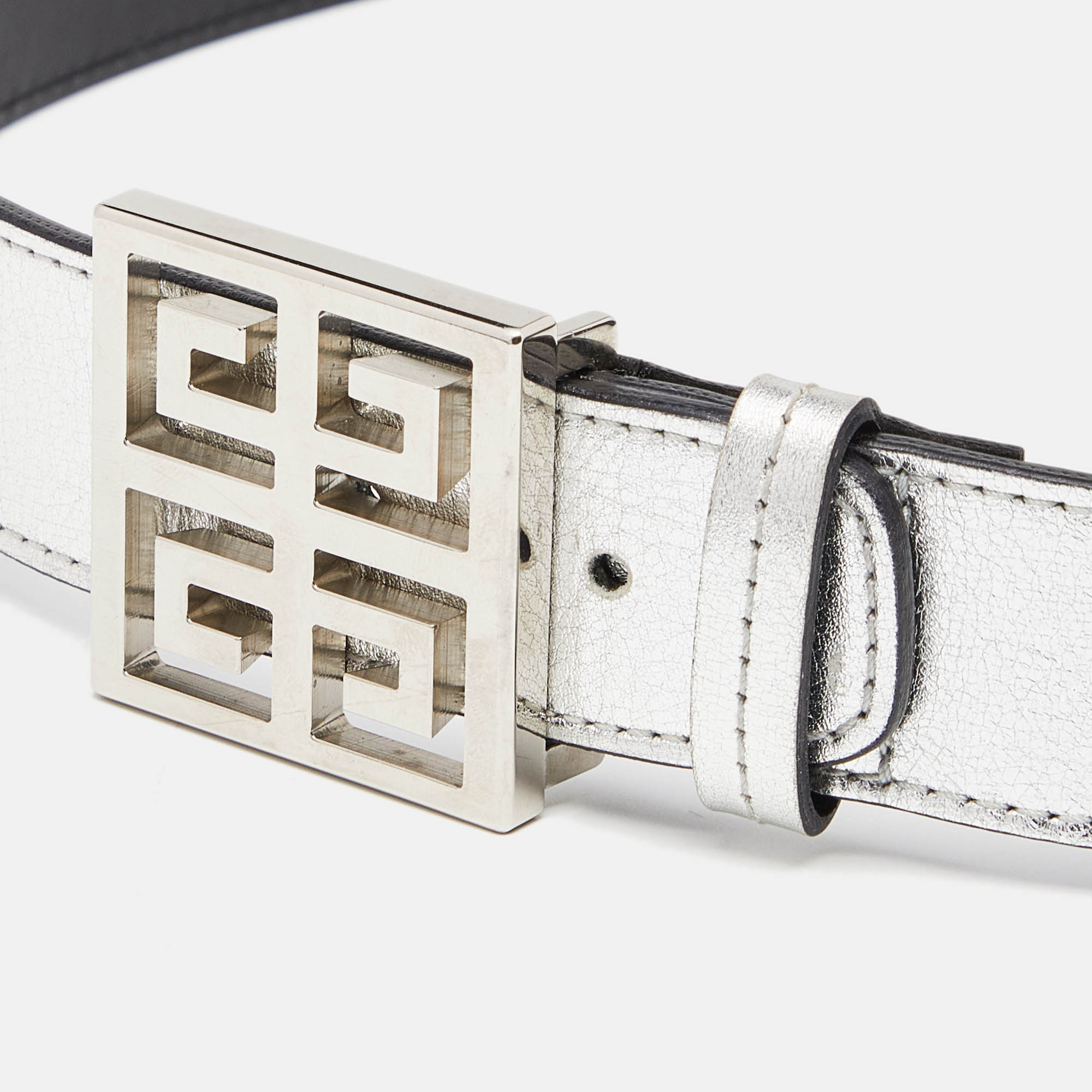 

Givenchy Silver Leather Buckle Belt