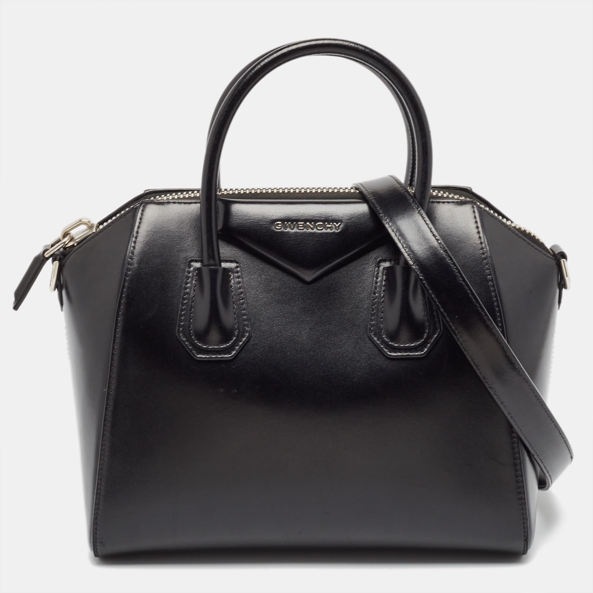 

Givenchy Black Glossy Leather  Antigona Satchel