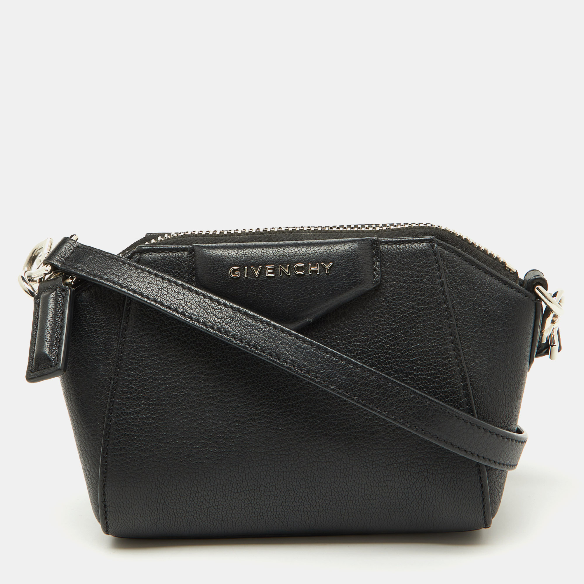 

Givenchy Black Leather Micro Antigona Shoulder Bag