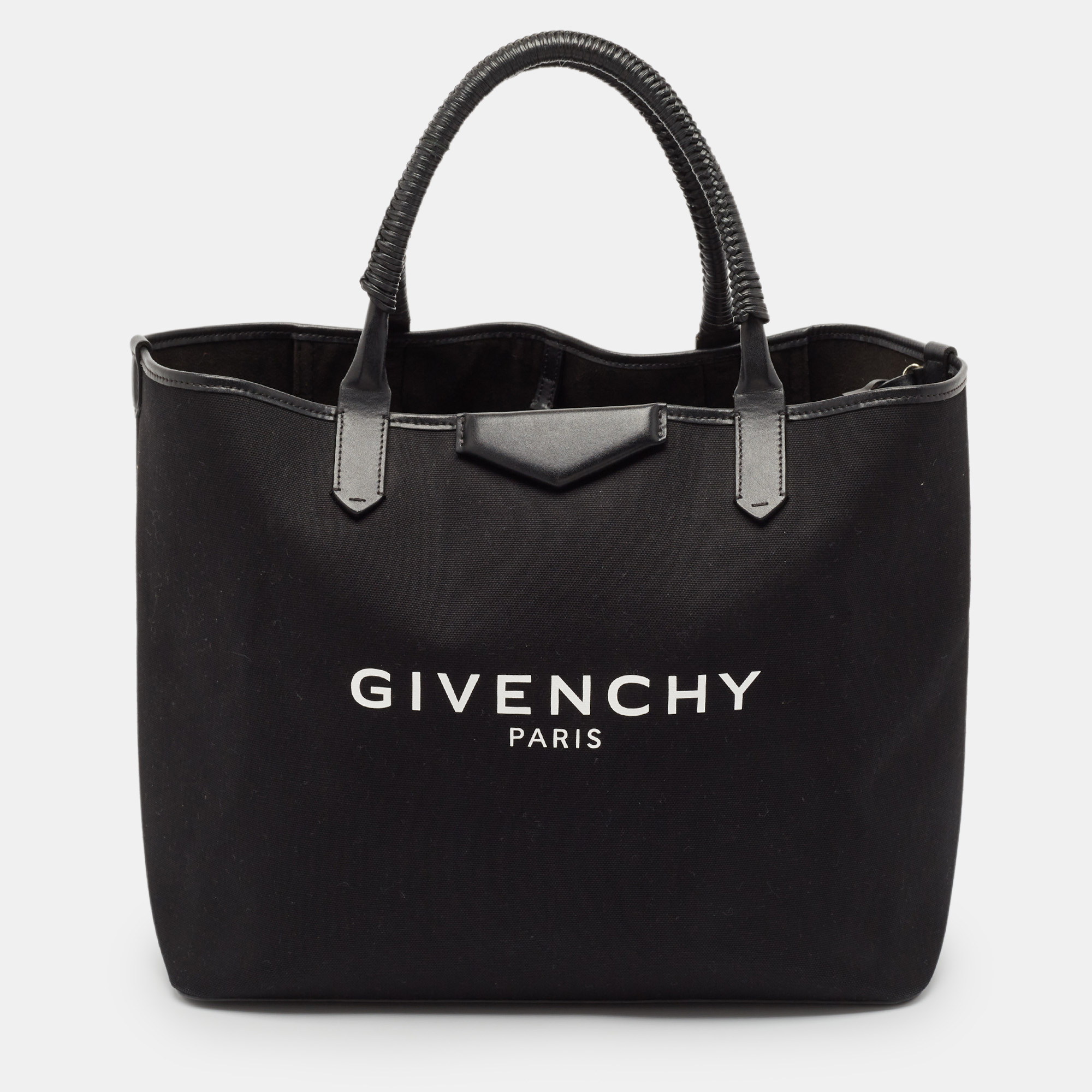 

Givenchy Black Canvas and Leather Antigona Shopper Tote