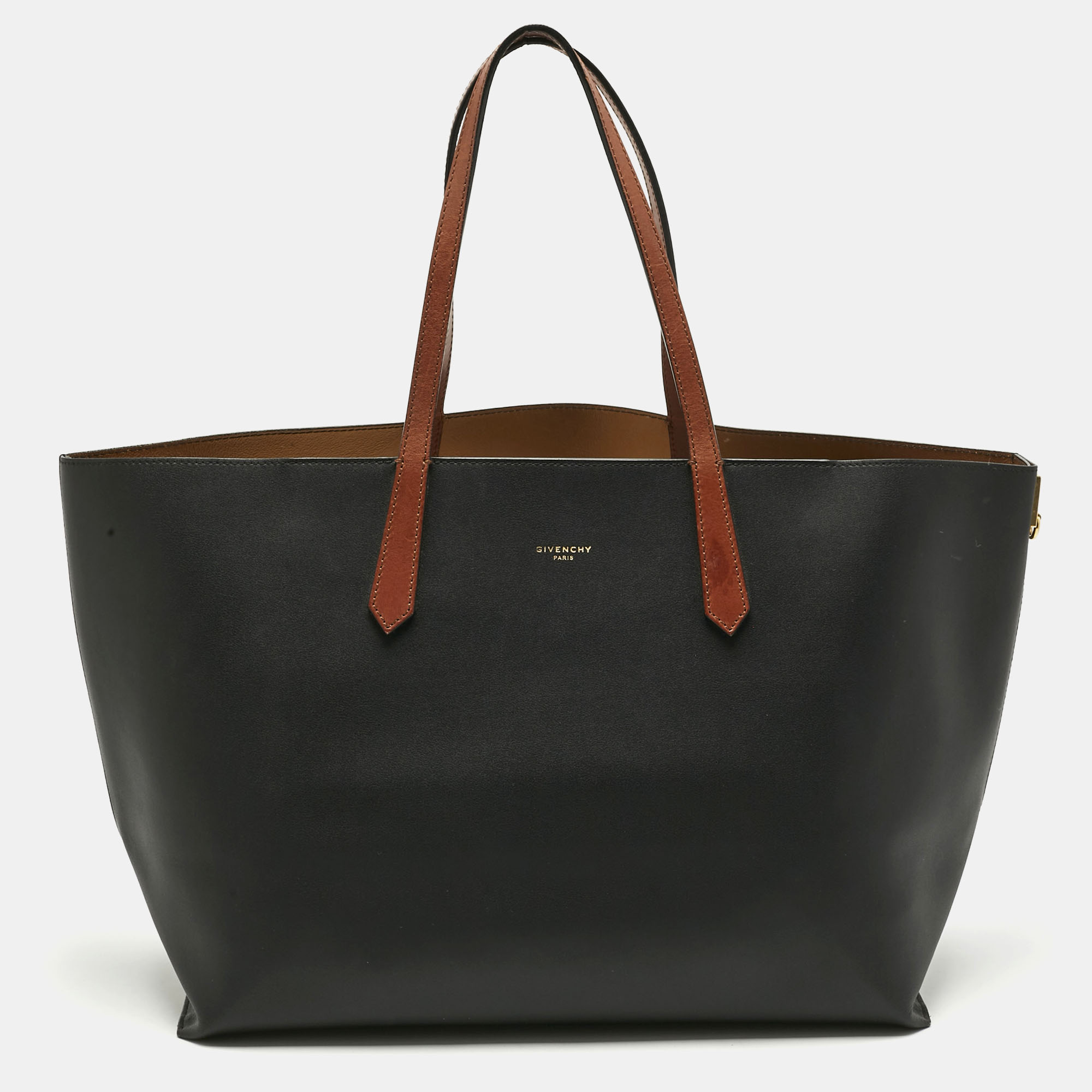 

Givenchy Black Leather GV Shopper Tote
