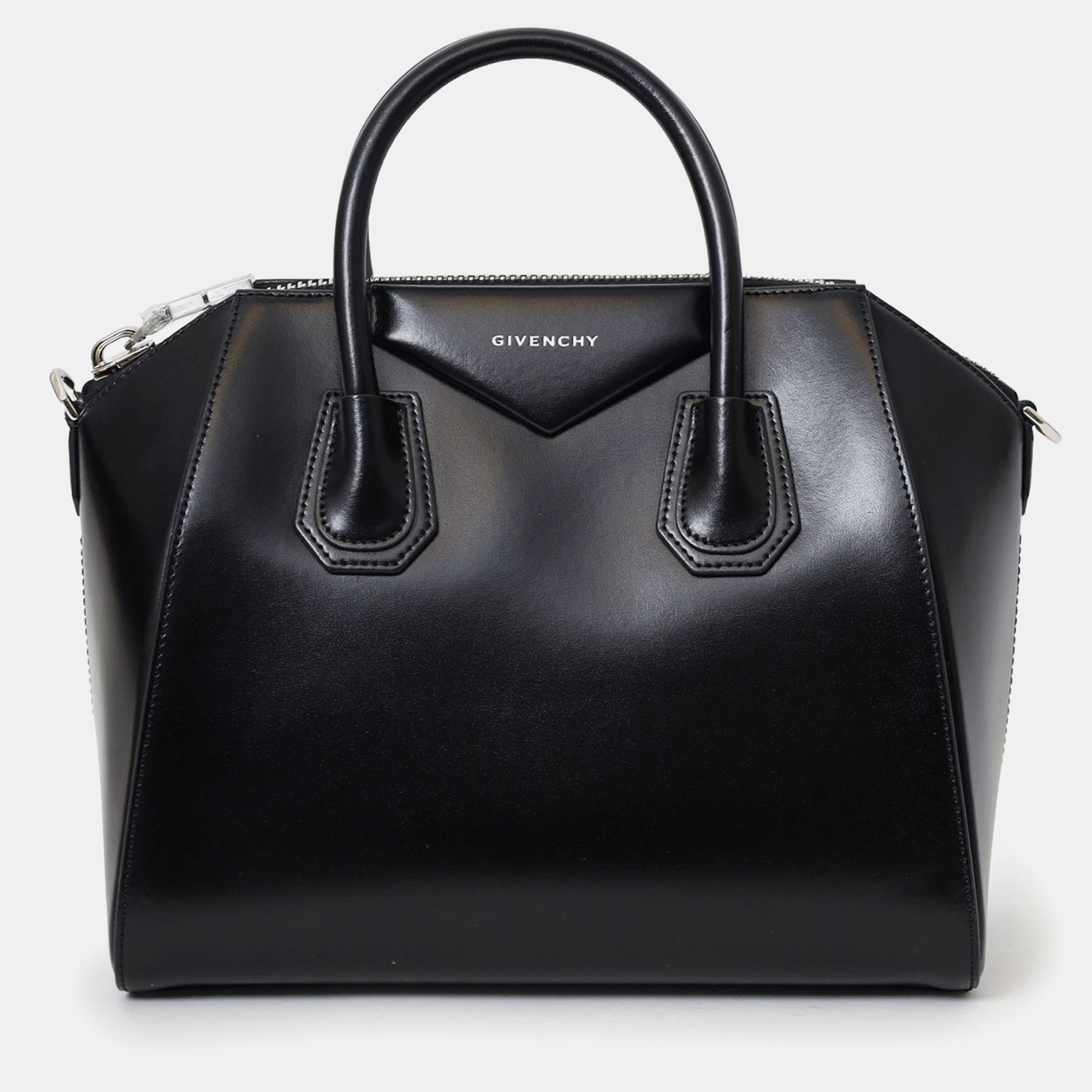 

Givenchy Black Leather Small Antigona Top Handle With Strap