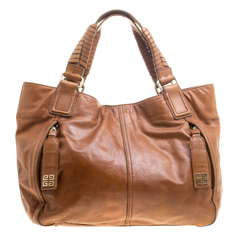 مملوكة مسبقًا حقيبة يد جيفنشي جلد بنية