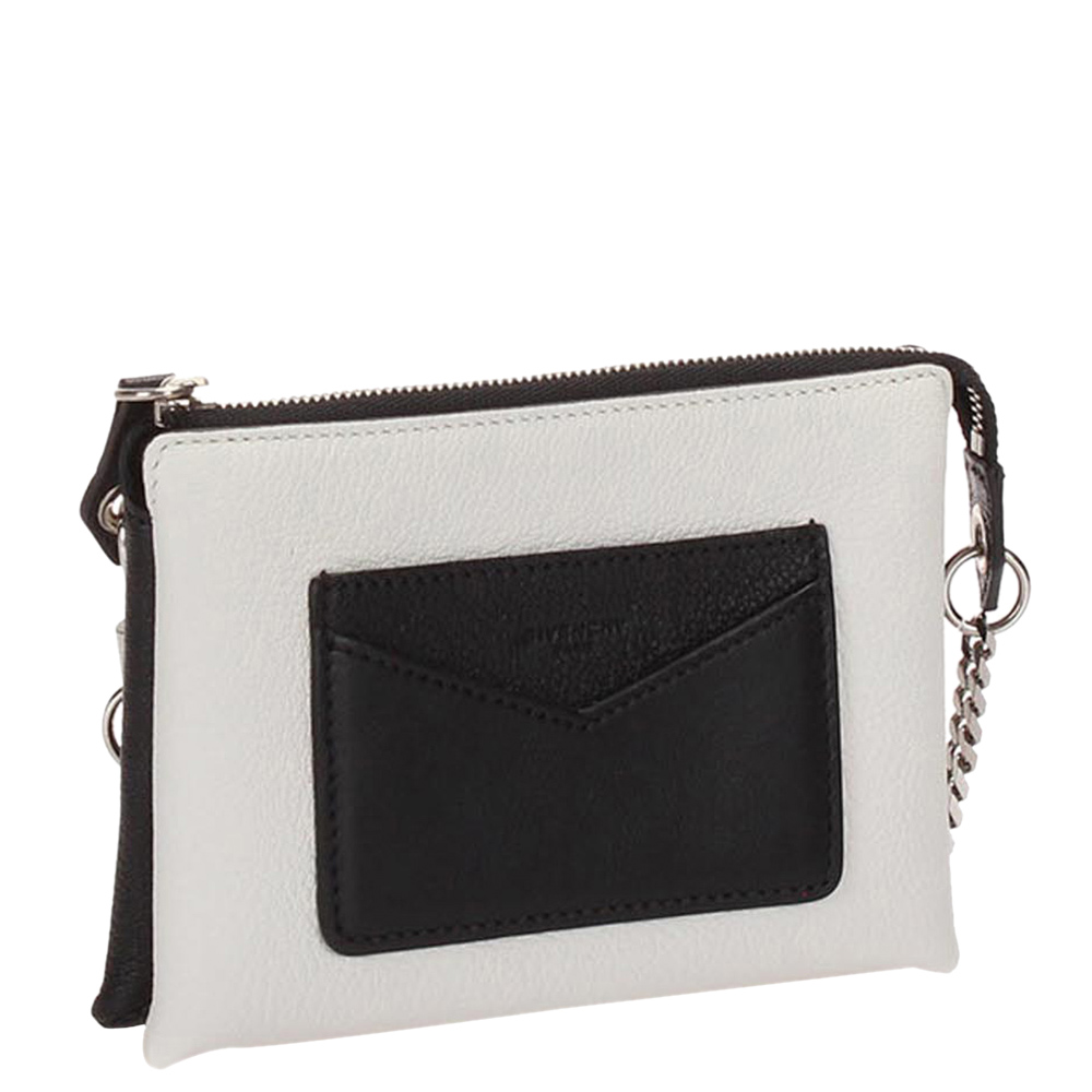 

Givenchy Black/White Leather Baguette Bag