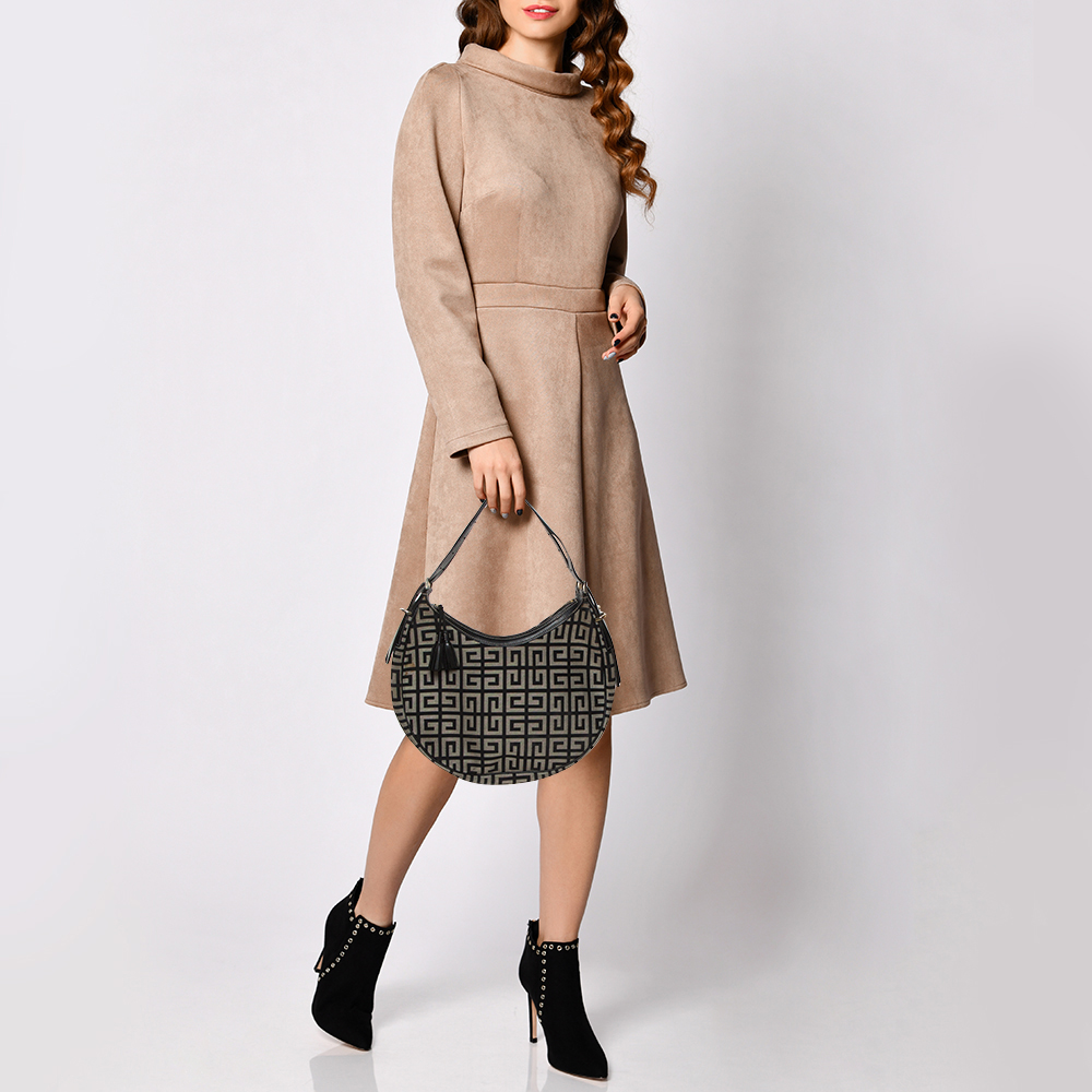 

Givenchy Grey/Black Monogram Canvas and Leather Hobo